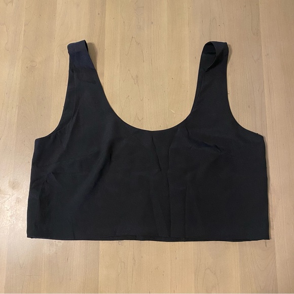 Zoe & Sam Loose fitting Crop Tank Top - M - Picture 2 of 4